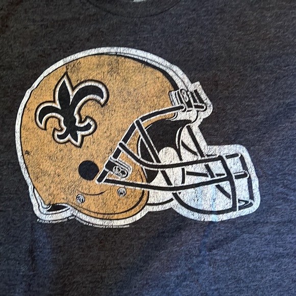 Grey Saints Helmet Tee - Picture 2 of 4